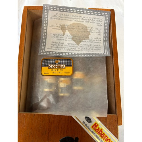 1332 - A box of twenty five Cuban Cohiba Siglo VI Robusto Extra cigars. Opened to check contents.