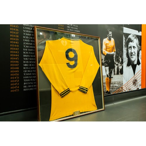 990 - Framed match worn football shirt of Hull City legend Chris Chilton from 1965-1969, including promoti... 