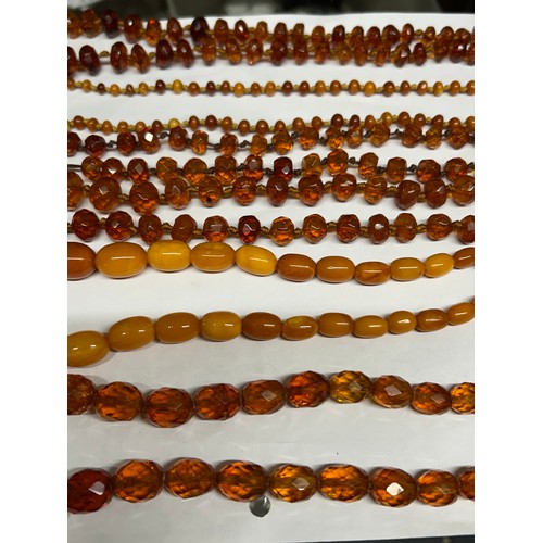 582 - Six strings of vintage amber beads.
Butterscotch necklace 31gms.