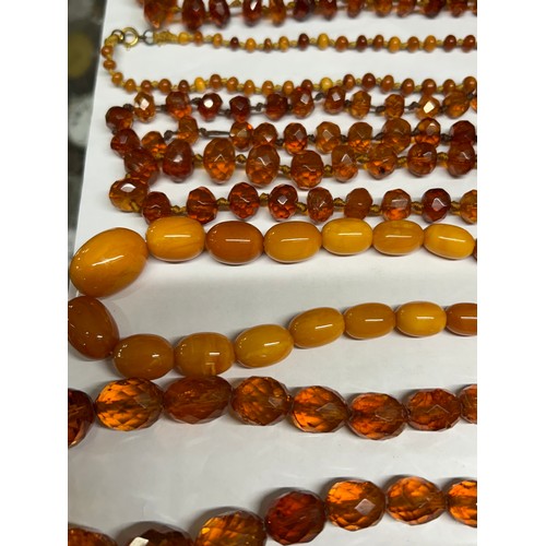 582 - Six strings of vintage amber beads.
Butterscotch necklace 31gms.