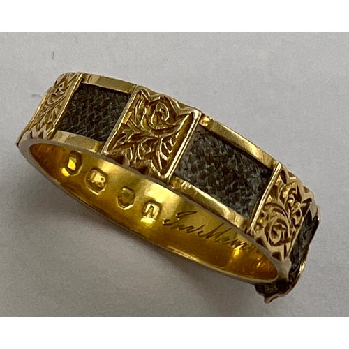 195 - A Victorian 18 carat gold mourning ring with inscription, ‘ In Memory of my Mother 4th July 1860’. D... 