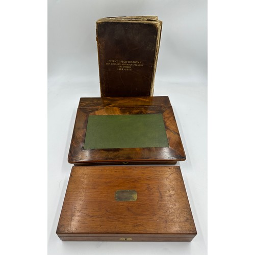 1169 - Writing instruments in a mahogany fitted case, writing slope with green leather surface and red leat... 