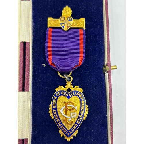 1170 - A 9ct gold Independent Order of Oddfellows Manchester Unity jewel, engraved to reverse 'Lodge No.293... 