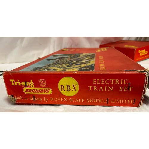 1107 - Boxed Triang to include a R323 Operating Royal Mail Coach Set and a Triang Train Set with a Princess... 