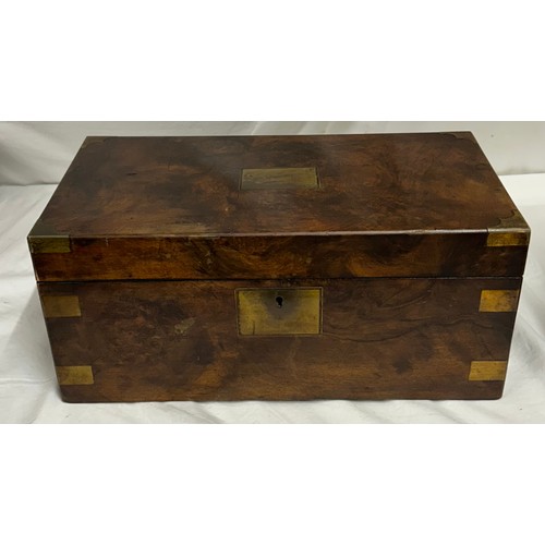 899 - A sewing box and contents, the interior with compartmentalised lift-out tray 25 x 17.5 x 12cm togeth... 