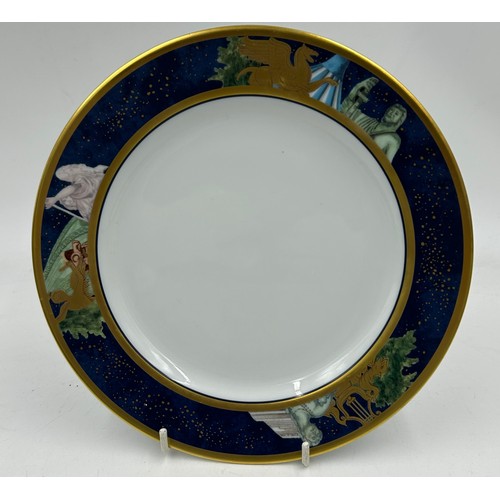 392 - Bernardaud Limoges France 'Metropolis' 4 x dinner plates 29.5cm with blue/gold on the edges and 4 x ... 