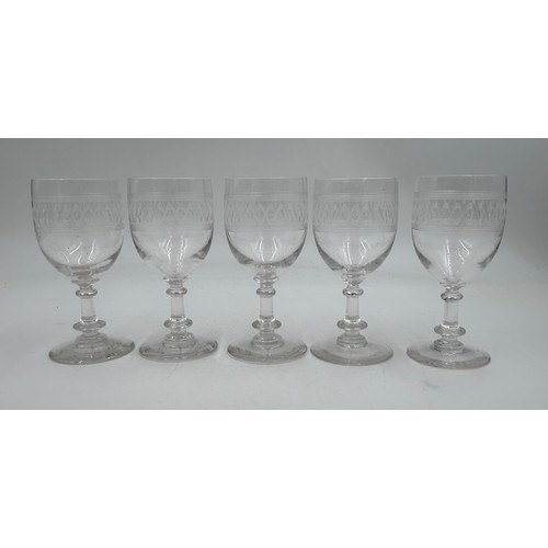 489 - A selection of mid century etched ribbon design glasses to include 10 x Champagne Coupes 12cm, 5 x s... 