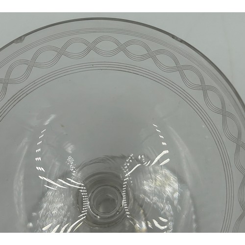 489 - A selection of mid century etched ribbon design glasses to include 10 x Champagne Coupes 12cm, 5 x s... 