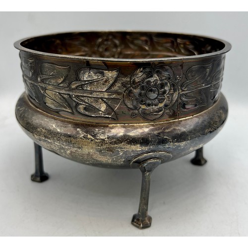 796 - Arts & Crafts silver Tudor Rose jardinière/bowl. Birmingham 1919, maker Albert Edward Jones. 14.5cm ... 