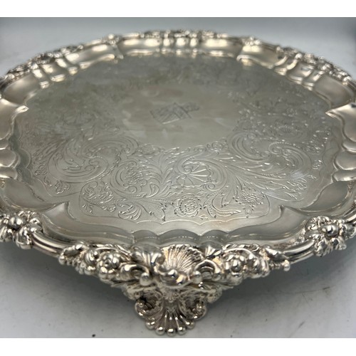 798 - A Georgian finely engraved salver London 1826, maker Rebecca Eames and Edward Barnard I. Weight 680g... 