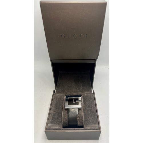 712 - Gucci 3600 stainless steel ladies wristwatch in original box together with Gucci 3900L ladies wristw... 