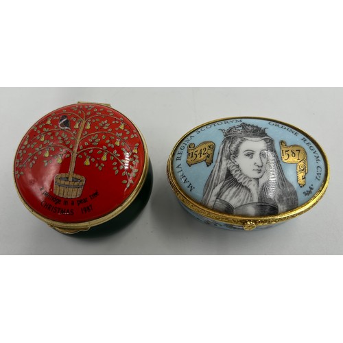 471 - A collection of 5 x Enamel Pill boxes to include 2 x Border Fine Arts 'The Snowman dressed up' A4011... 