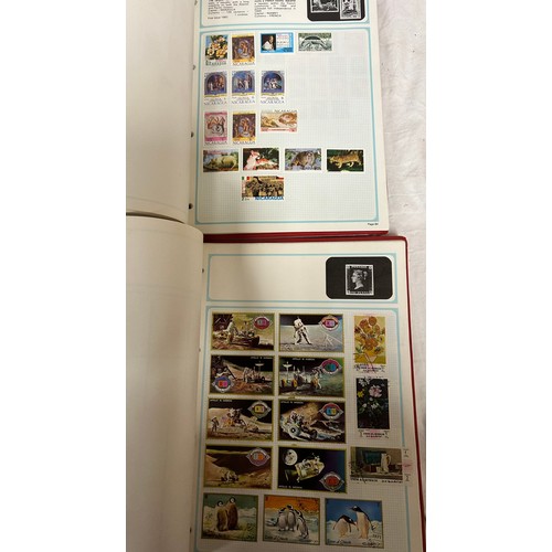 730 - An accumulation of album pages and loose stamps on and off paper to include world and GB.