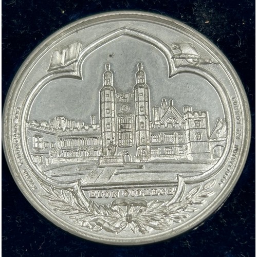 733 - White metal coins to include Crystal Palace Opening MDCCCLIV, Queen Victoria & Prince Albert 1851 In... 