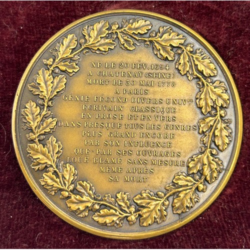 734 - Bronze medallions to include Joseph Fry 1728-1787, Victoria Regina Stampex Throphy Contest Award, M.... 