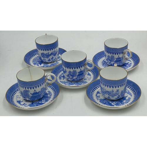 411 - A quantity of 19thC and 20thC ceramics to include 5 x Royal Worcester cups and saucers marked B750 t... 