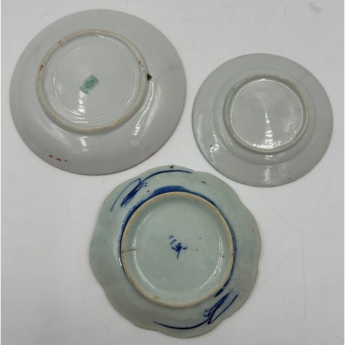 940 - A collection of 19thC  oriental ceramics to include 2 x Japanese Imari plates, one with floral patte... 