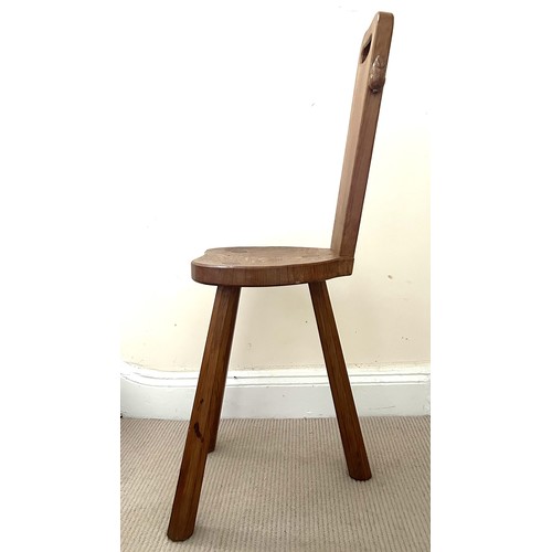 129 - Peter Heap (1945-2022) Rabbitman: An Oak Hall Chair with rectangular back with signature rabbit carv... 