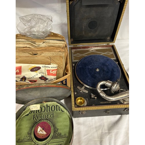 949 - An early Geisha Travelling Gramaphone by C. Gilbert & Co Ltd (Sheffield) Pat.No 301243 along with 50... 