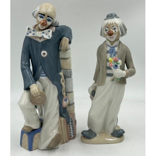 419 - A collection of Porcelain Clowns to include Capodimonte 'Clown Busker' 35cm signed to base along wit... 