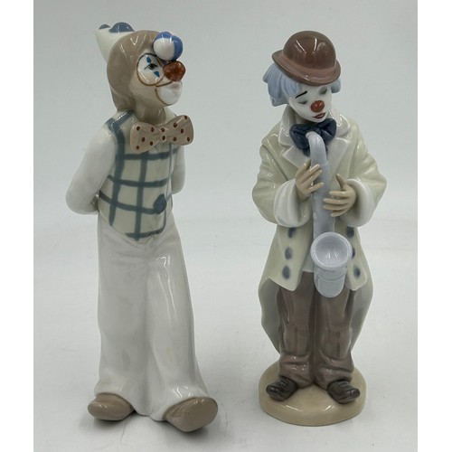 419 - A collection of Porcelain Clowns to include Capodimonte 'Clown Busker' 35cm signed to base along wit... 