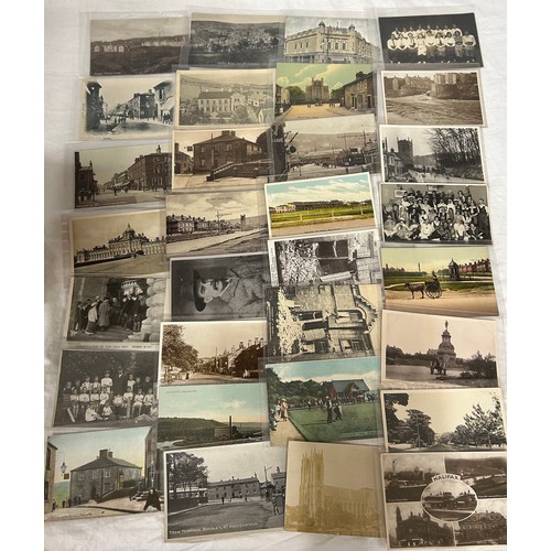 920 - A very large collection of 1000+ Postcards in a suitcase, topographic, real photos, social history, ... 