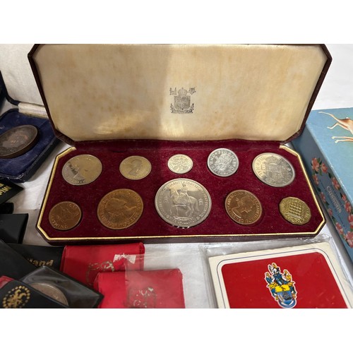 737 - Various coinage of Great Britain to include an Elizabeth II 1953 Coronation cased proof set 10 coins... 