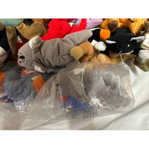 1117 - A large quantity of promotional toys associated with McDonalds Happy Meals (120), TY Beanie Babies (... 