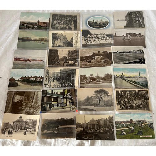 925 - A very large collection of 1000+ Postcards in a suitcase, topographic, some real photos, social hist... 