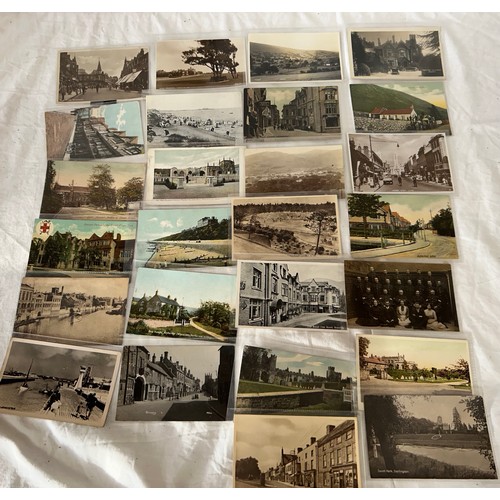 925 - A very large collection of 1000+ Postcards in a suitcase, topographic, some real photos, social hist... 