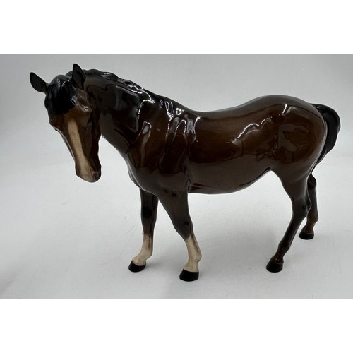 431 - A group of 3 x Beswick Horses to include a Bay Horse 17cm, Shetland Pony with Foal and a Donkey Foal... 