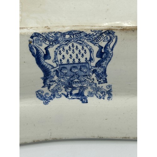 154 - A group of early 19th century blue and white transfer printed Spode armorials c. 1820-25. Comprising... 