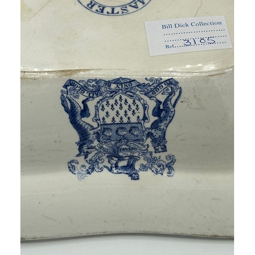 154 - A group of early 19th century blue and white transfer printed Spode armorials c. 1820-25. Comprising... 