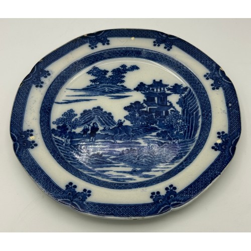 159 - A group of early 19th century blue and white transfer printed  Boy on a Buffalo plates, c. 1810. 23 ... 