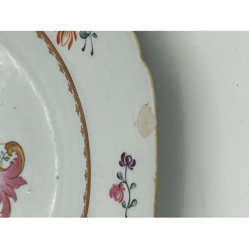 187 - An early 19th century Spode hand-painted stone china armorial plate, c. 1820. 25 cm wide. (1)

Condi... 