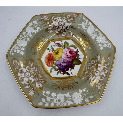 189 - A group of early 19th century mainly Spode hand-painted porcelain floral design plates, c. 1820. 22 ... 