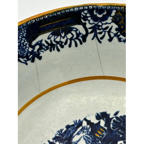 192 - A group of early 19th century blue and white transfer printed Conversation pattern bowls, c. 1800. 2... 