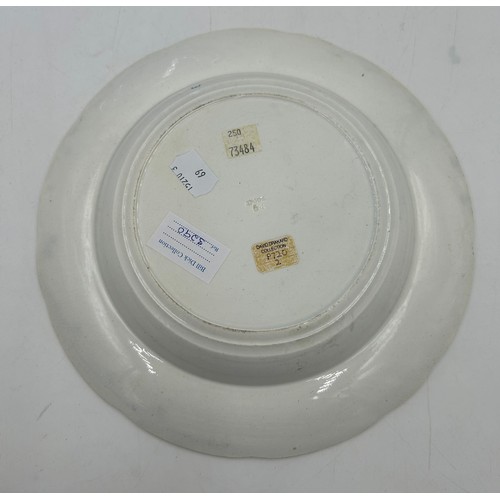 210 - A group of early 19th century blue and white transfer plates, c. 1820-40. Including a Spode Portland... 