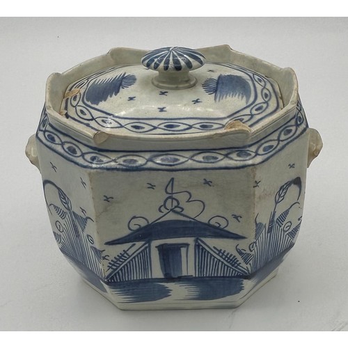 217 - A group of early 19th century hand-painted blue and white pearlware pieces, c. 1810-20. To include a... 