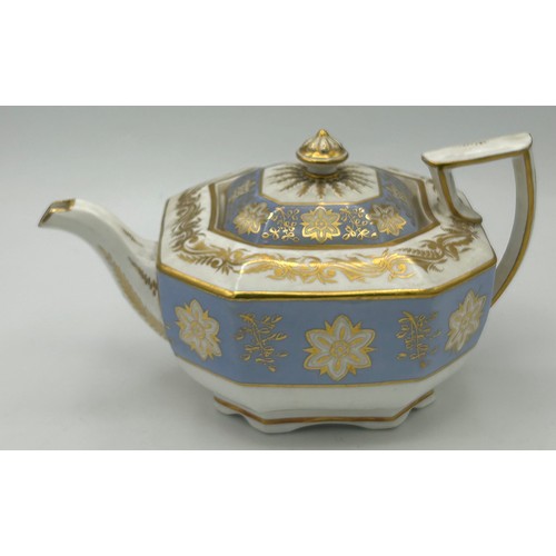 247 - A group of early 19th century Spode hand-painted porcelain teapots and covers, c.1820-30. Longest 31... 