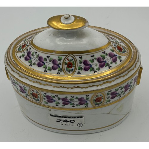 248 - A group of early 19th century Spode porcelain wares, c. 1820. To include an oval sugar box and cover... 