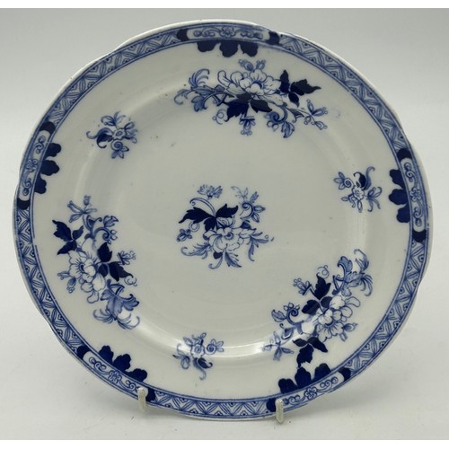 267 - A group of early 19th century blue and white transfer printed mainly Spode plates, c. 1810-20. To in... 