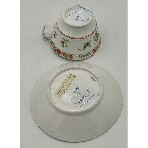 286 - A group of early 19th century transfer printed and hand-painted Spode cups and saucers, c. 1820. Sau... 