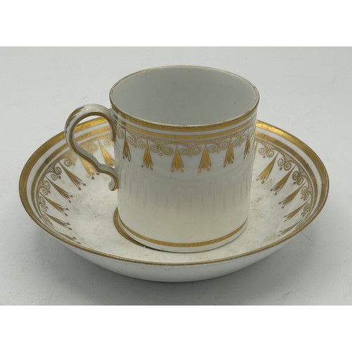 295 - A group of early 19th century hand-painted Spode porcelain cups and saucers with gilding, c. 1820. S... 