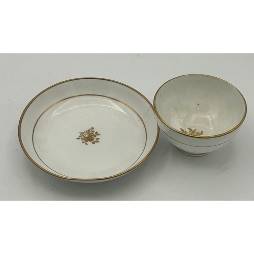 295 - A group of early 19th century hand-painted Spode porcelain cups and saucers with gilding, c. 1820. S... 