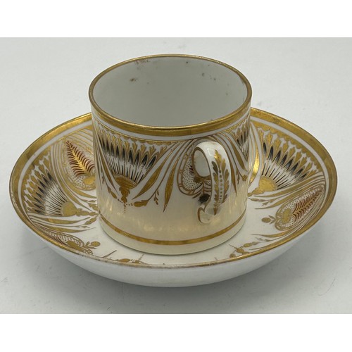 296 - A group of early 19th century hand-painted Spode porcelain cups and saucers with gilding, c. 1820. S... 