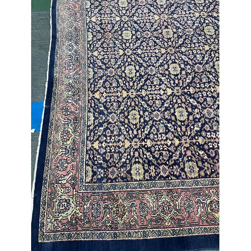 1104 - A good quality blue ground Mahal rug C. 1900's 456 x 343cm.