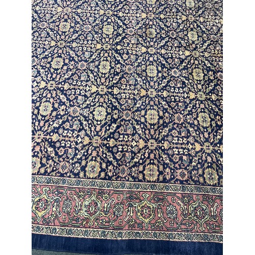 1104 - A good quality blue ground Mahal rug C. 1900's 456 x 343cm.