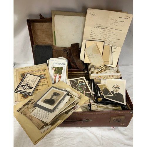 928 - A collection of Ephemera to include WW1 silk and embroidered postcards, war postcards and soldiers, ... 