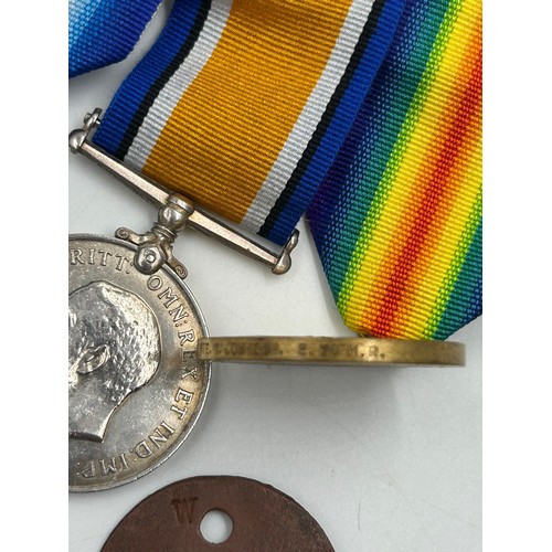 1017 - A collection of WW1 medals in relation to 420529 Pte James Johnson 16th Bn. Canadian Infantry (Manit... 